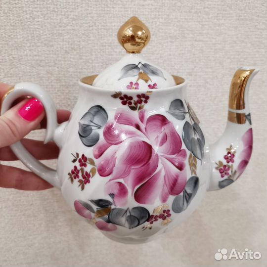 Фарфоровый чайник советский Сысертский