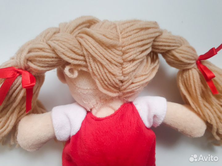 Мягкая игрушка кукла