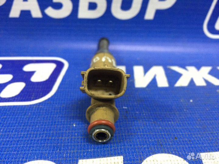 Форсунка Toyota Corolla