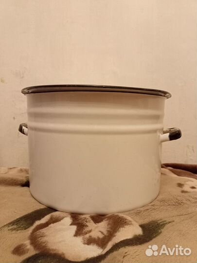 Кастрюля эмалированная 30 литров