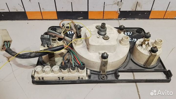 Панель приборов