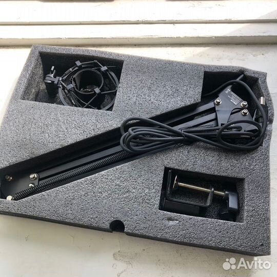 Пантограф для микрофона