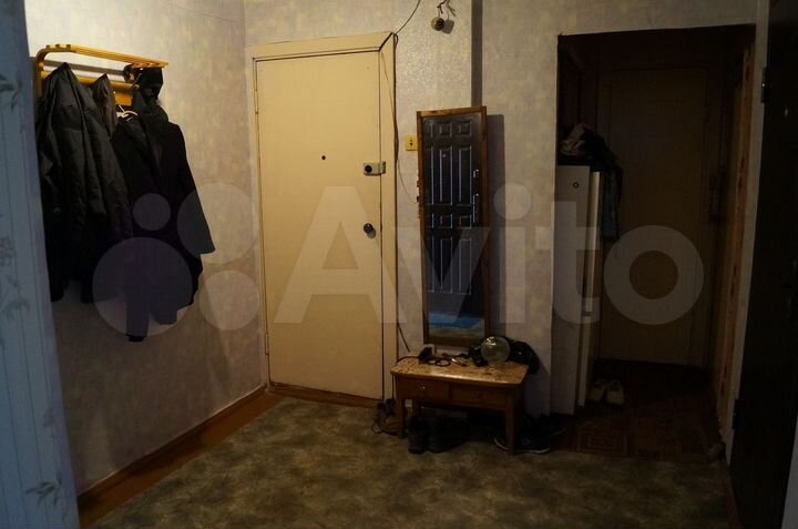 Комната 18 м² в 3-к., 2/9 эт.