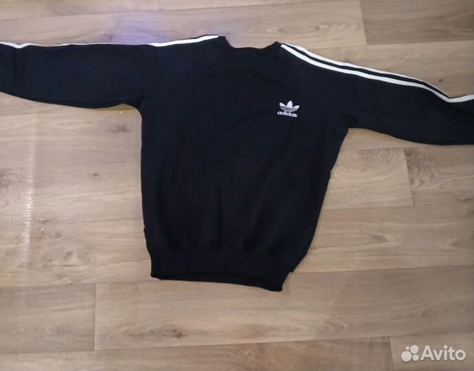 Свитшот adidas