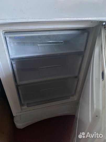 Холодильник бу
