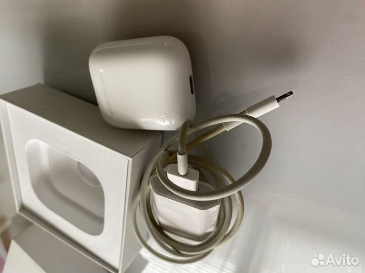 Наушники apple airpods