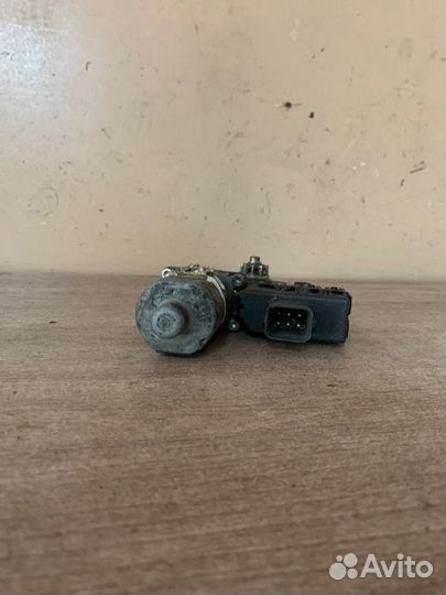 Моторчик стеклоподъемника левый Astra H / Family