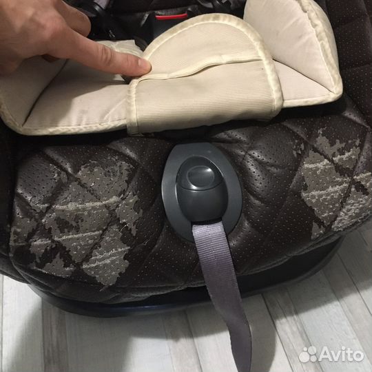 Автокресло happy baby (9-25кг)