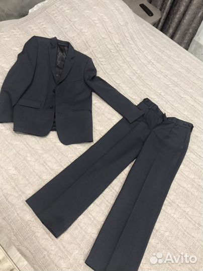 Костюм темно синий в полоску 140