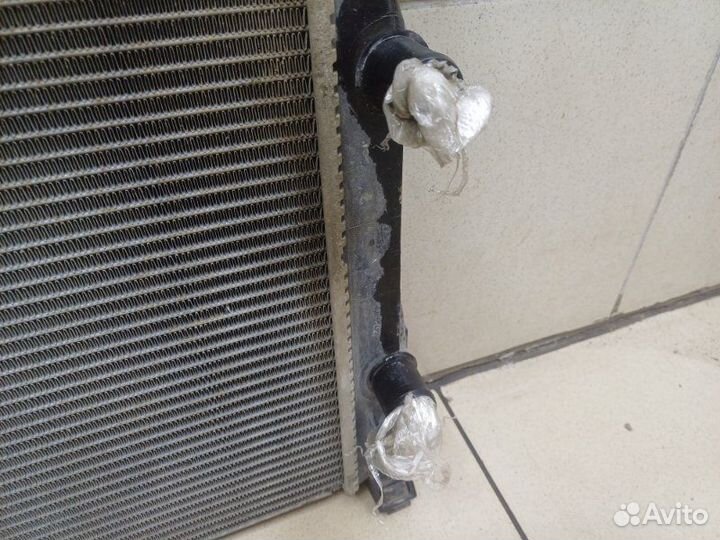 Радиатор охлаждения Renault Megane 2 (унив) 1.5