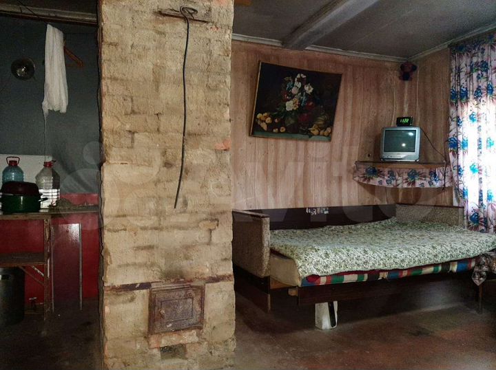 Дом 36 м² на участке 10 сот.