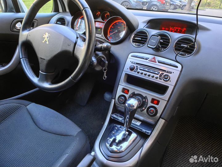 Peugeot 308 1.6 AT, 2012, 103 000 км