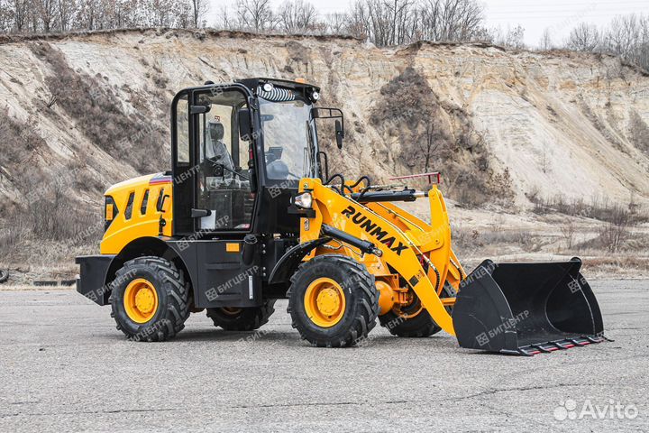 Фронтальный погрузчик Runmax 772E, 2022
