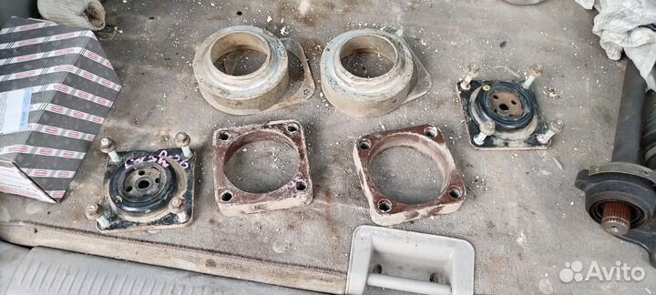 Mazda mpv проставки