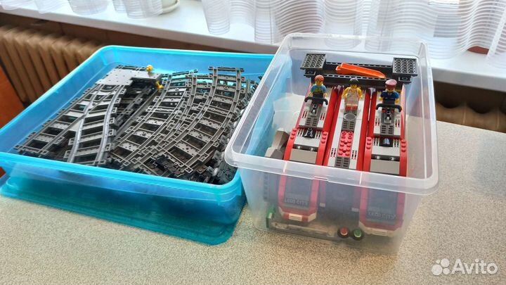 Пассажирский поезд city 7938