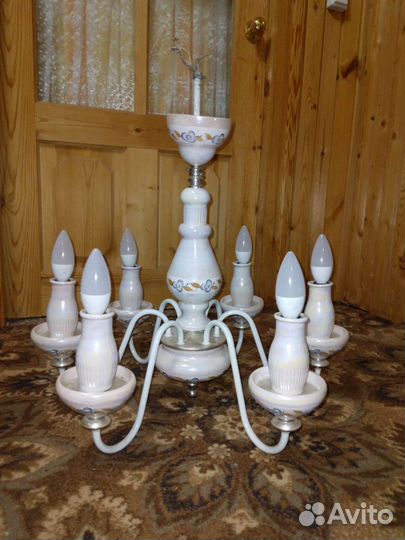 Люстры фарфоровые керамические