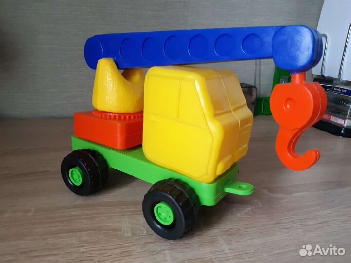Детская машинка кран