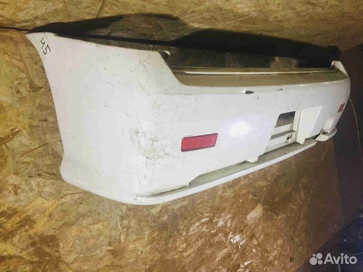 Бампер задний Дорест nissan Cube Z10 белыйцарапины