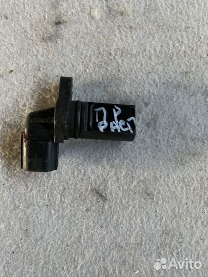 Датчик положения распредвала Skyline V35