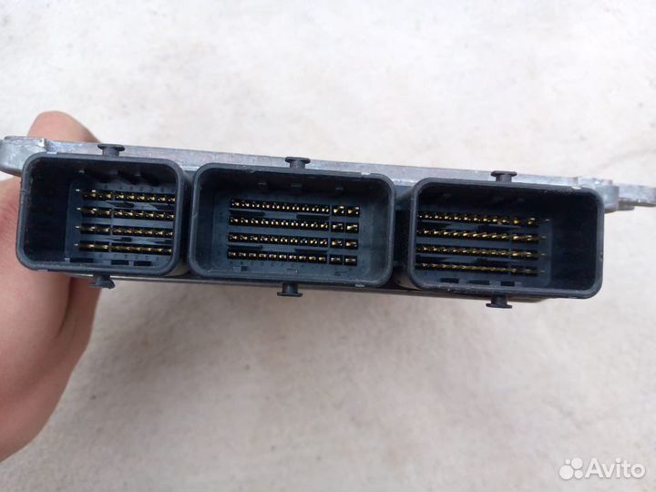 Блок управления двс ниссан/инфинити