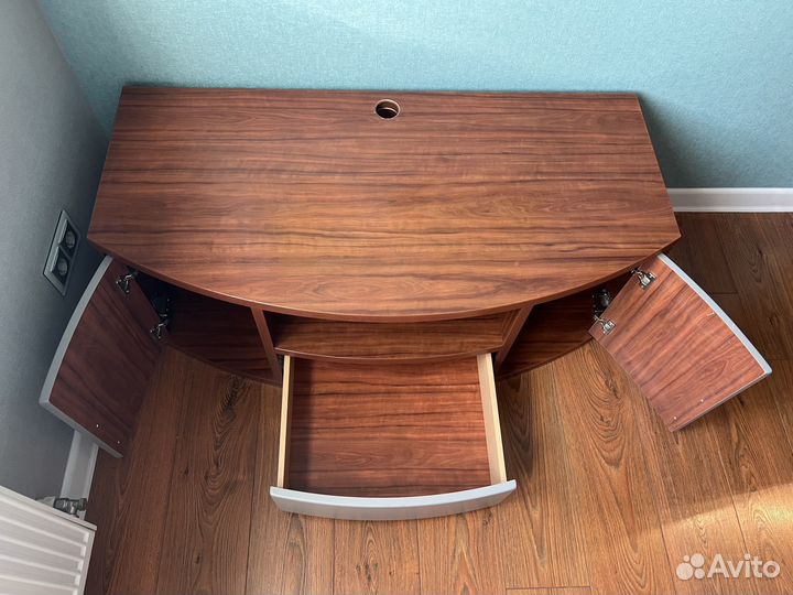 Тумба под телевизор бу