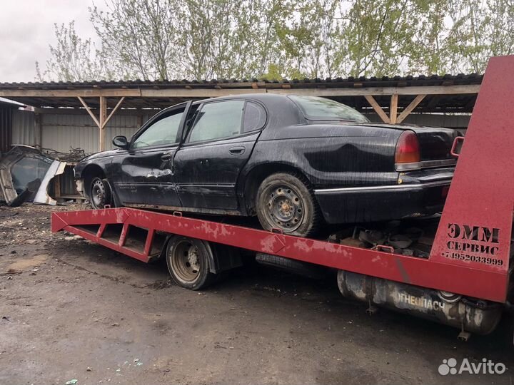 В разборе крайслер chrysler LHS NEW yorker