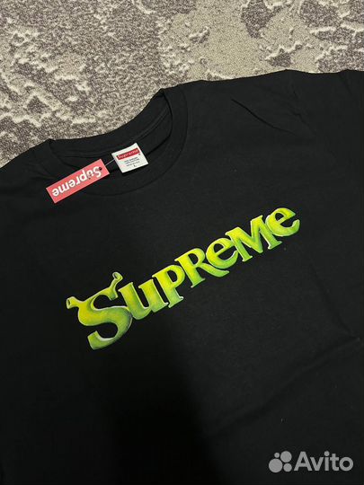 Футболка Supreme