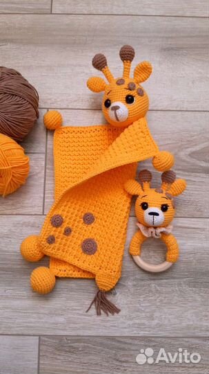 Набор жирафиков (комфортер, держатель, погремушка)
