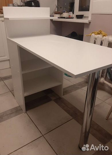 Стол складной для маникюра