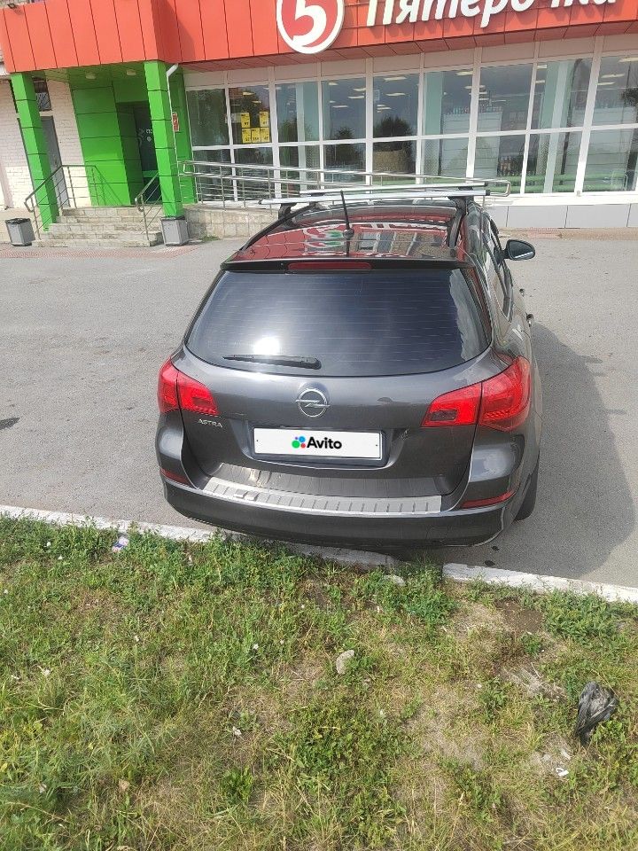 Opel Astra: фото владельца