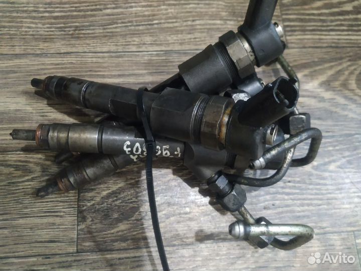 Форсунка Bosch 044510230 Renault F9Q 803 Дизель