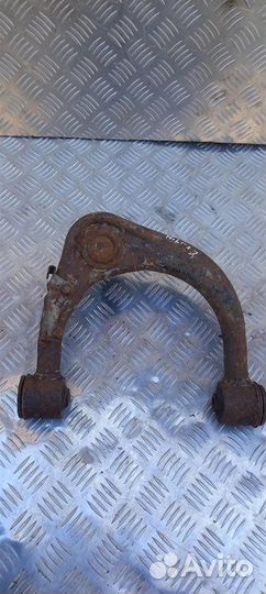 Рычаг передний левый Toyota Hilux (2005-2015) 2.5D