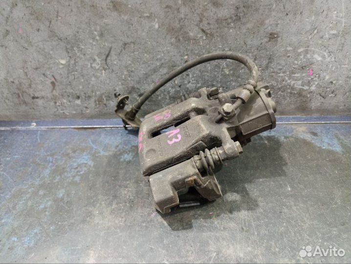 Суппорт задний левый Volvo S60 2 Поколение FS