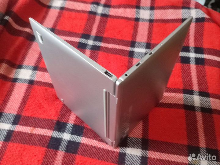 Lenovo планшет с клавиатурой