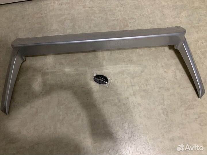 Спойлер для автомобиля Renault Duster