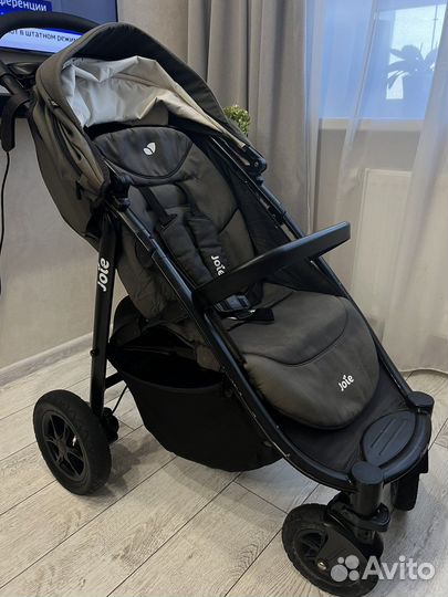 Прогулочная коляска Joie litetrax 4 air