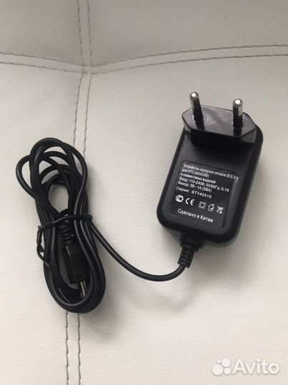 Зарядка HTC. Mini USB