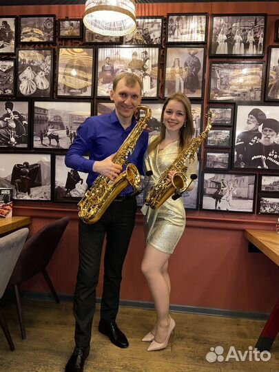 Саксофонист музыкант поздравление