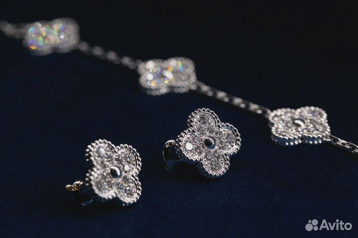 Выкуп швейцарских часов и ювелирных изделий