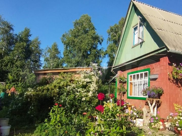 Дача 32 м² на участке 5,2 сот.