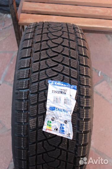 Triangle Winter A/T 235/55 R18 и 235/55 R18 104T