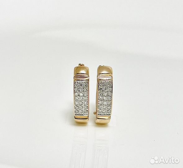 Золотые серьги с бриллиантами
