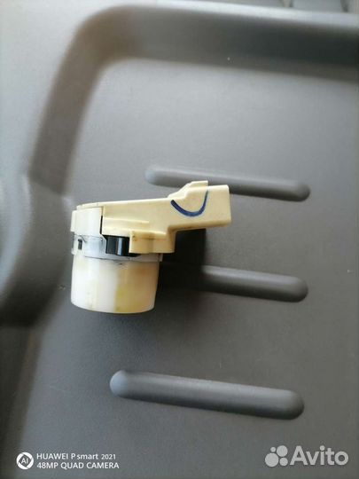 Контактная группа замка зажигания