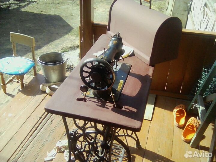 Швейная машина Singer с инструкцией 1910 года