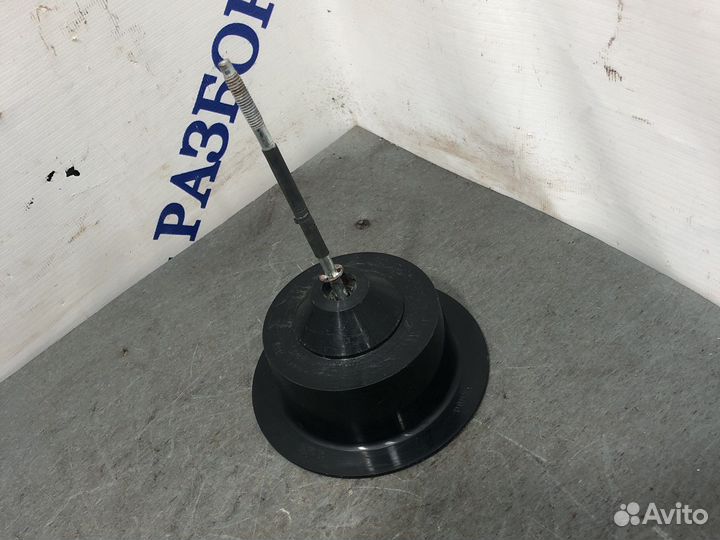 Крепление запасного колеса fusion