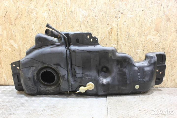 Бак топливный Renault Clio 1991-1998