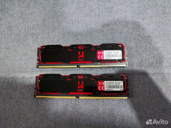 Goodram irdm X 8 гб DDR4 2666 мгц dimm CL16