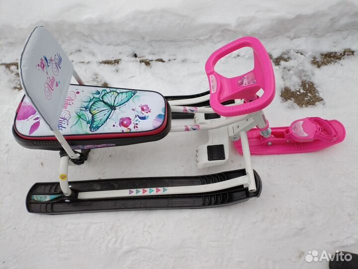 Детский снегокат со спинкой