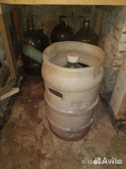 Посуда для хранения напитков