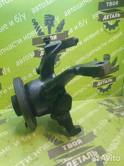 Ступица цапфа кулак передняя левая Volkswagen
